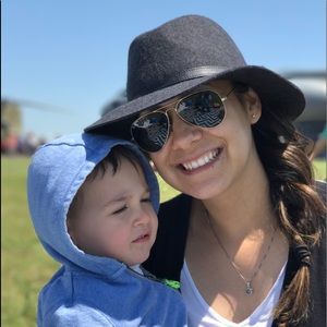 Meet your Posher, Diana